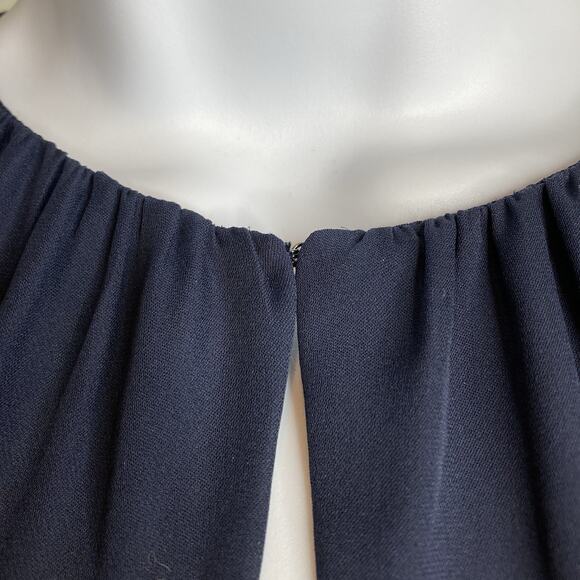 L'Agence Women's Navy Blue Sleeveless 100% Silk Blouse Size XS Flowy Old Money - Picture 10 of 12